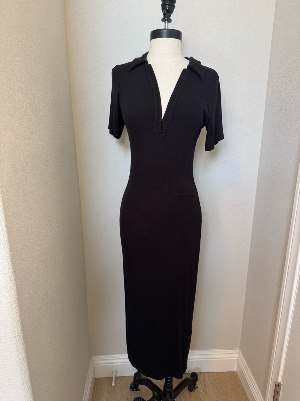 LNA Classic Black Collared V-Neck Maxi Dress